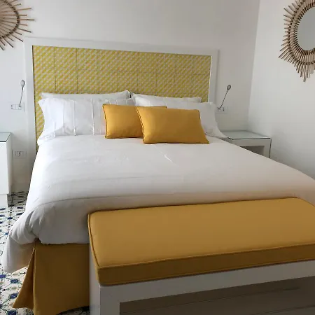 Il Moro Di Gasthof Positano